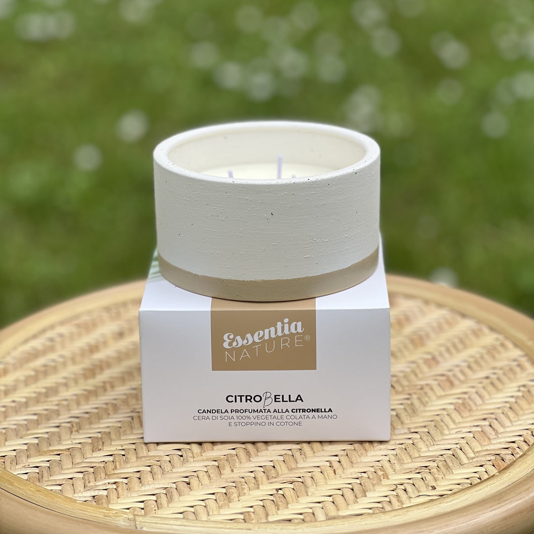 Candela citronella antizanzare, profumata  colore sabbia 