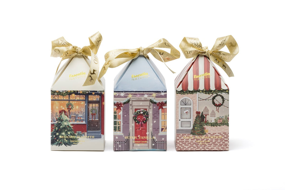 The Scented Village Christmas Candle - Ice Cinnamon &amp; Apple Pie