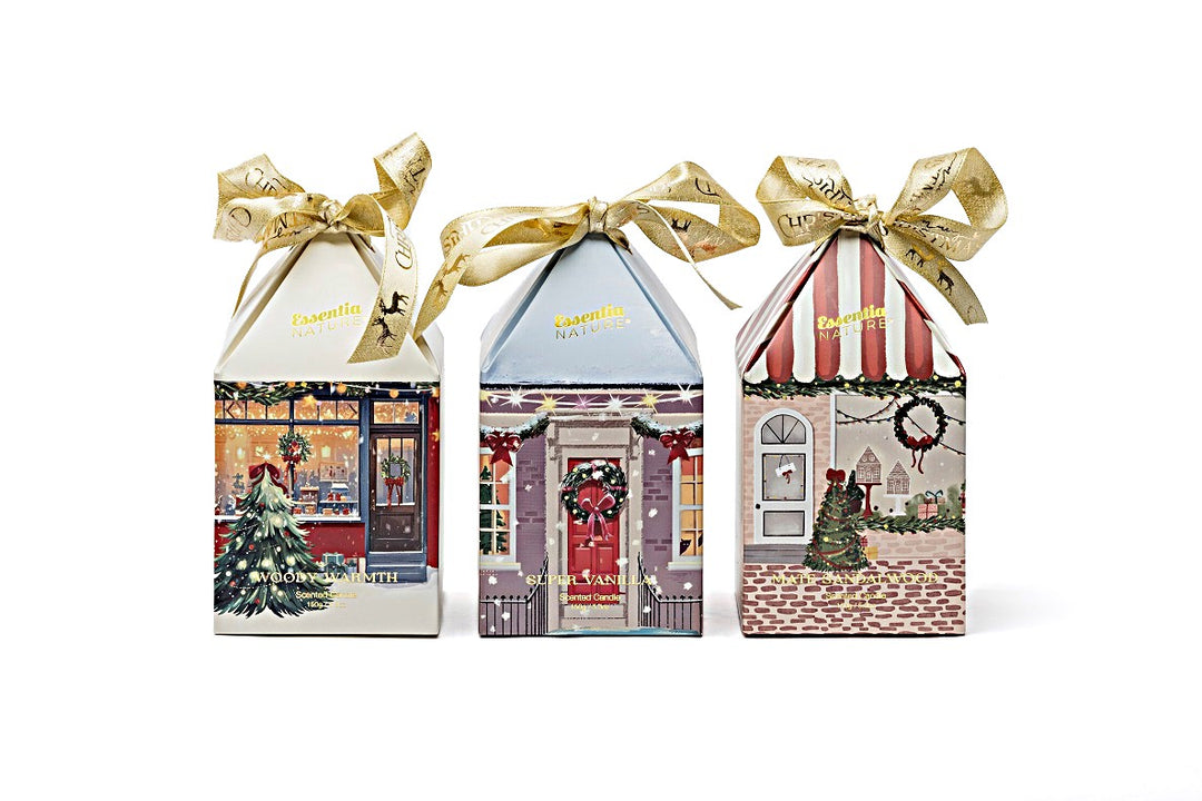 Candela Natale Il Villaggio Profumato - Lovely Gingerbread & Sweet Caramel